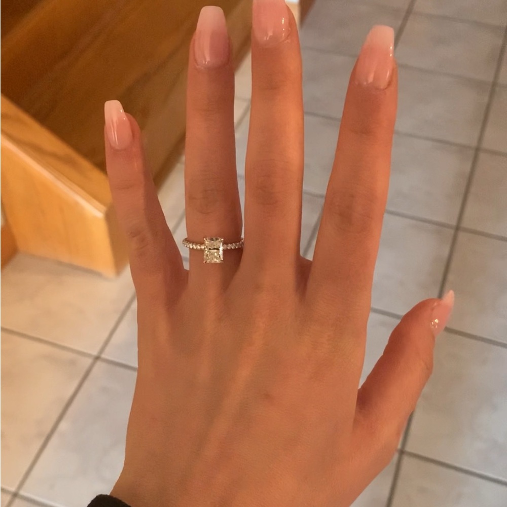 1.5ct solitaire radiant 14kt white gold engagement ring